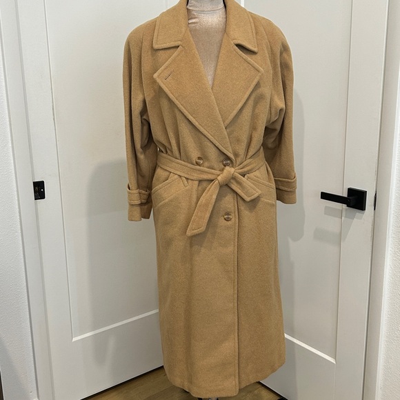Vintage 1980s Albert Nipon 💯% Camel Hair Coat |Size 14P - Picture 1 of 14